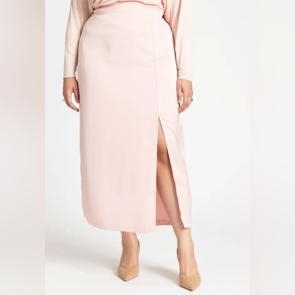 Eloquii Satin Slit Skirt Pink - Picture 3 of 4